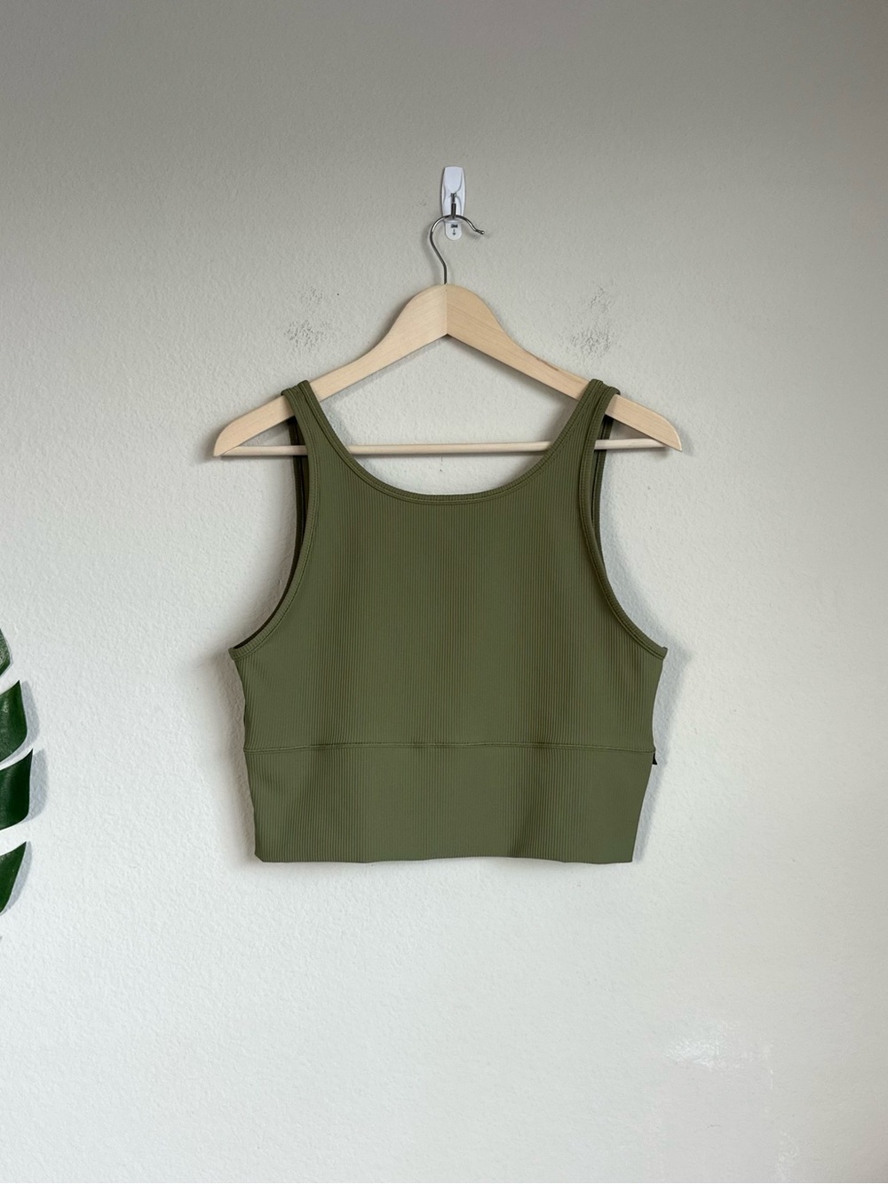 Lululemon Green Power Pivot Ribbed Tank Bra